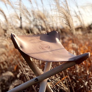 BISON GEARS Tripod Leather Stool (Leg included)