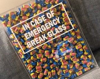 16"x24"x1.5" Fillable acrylic box, wall mounted box. Party box wall mounting wedding decor. Looks great with candy filling.