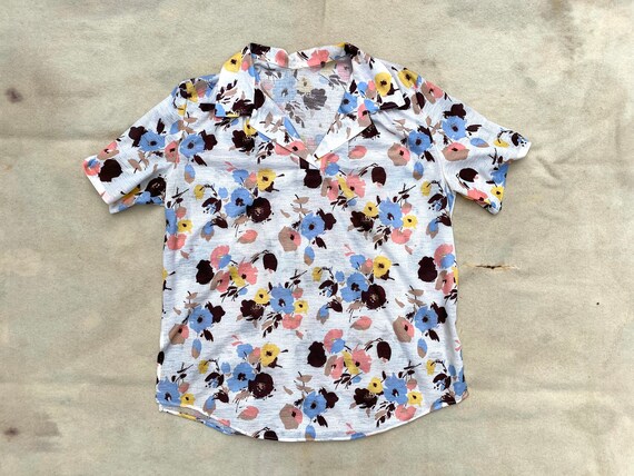 1960s Floral, Pullover Blouse