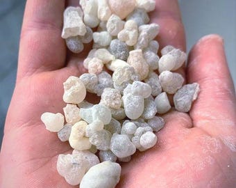 Organic Royal Green Hojari - A1 Frankincense Resin - Medium