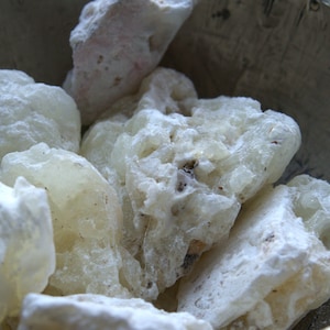 MEXICAN COPAL &quot;BLANCO&quot; - Rare Bursera bipinnata Resin - Highest Grade Incense