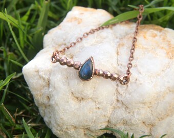 Labradorite Bracelet, Handmade  Copper Bracelet with Natural Stone. Handmade Delicate Bracelet. Labradorite Jewelry.