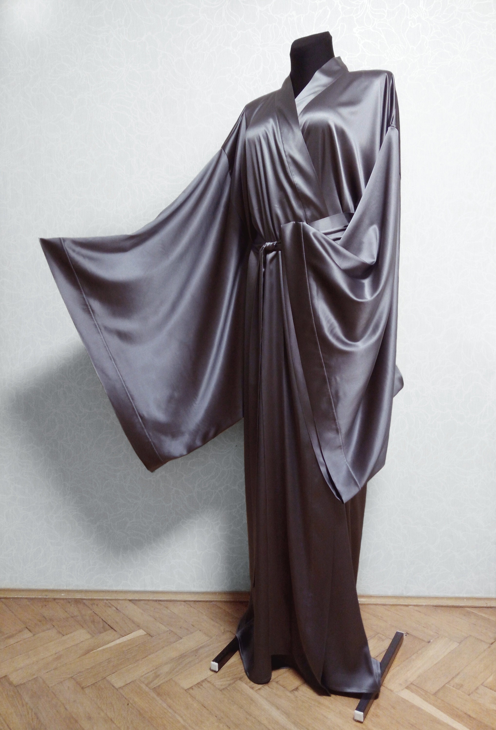 Silk kimono robe Long silk robe 24 colors 100 Natural Silk | Etsy