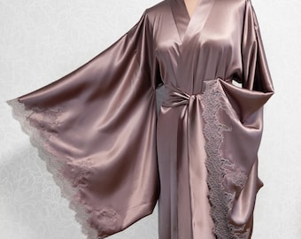 Mulberry Silk Kimono Robe: Pink Taupe Lace Trim, Elegant Loungewear