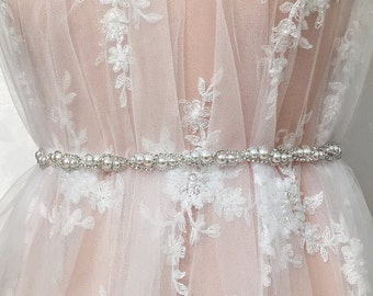 Cintura da sposa bianca, cintura da sposa in argento perla e perline, cintura da abito da sposa, cintura da sposa sottile, cintura di strass per la sposa,