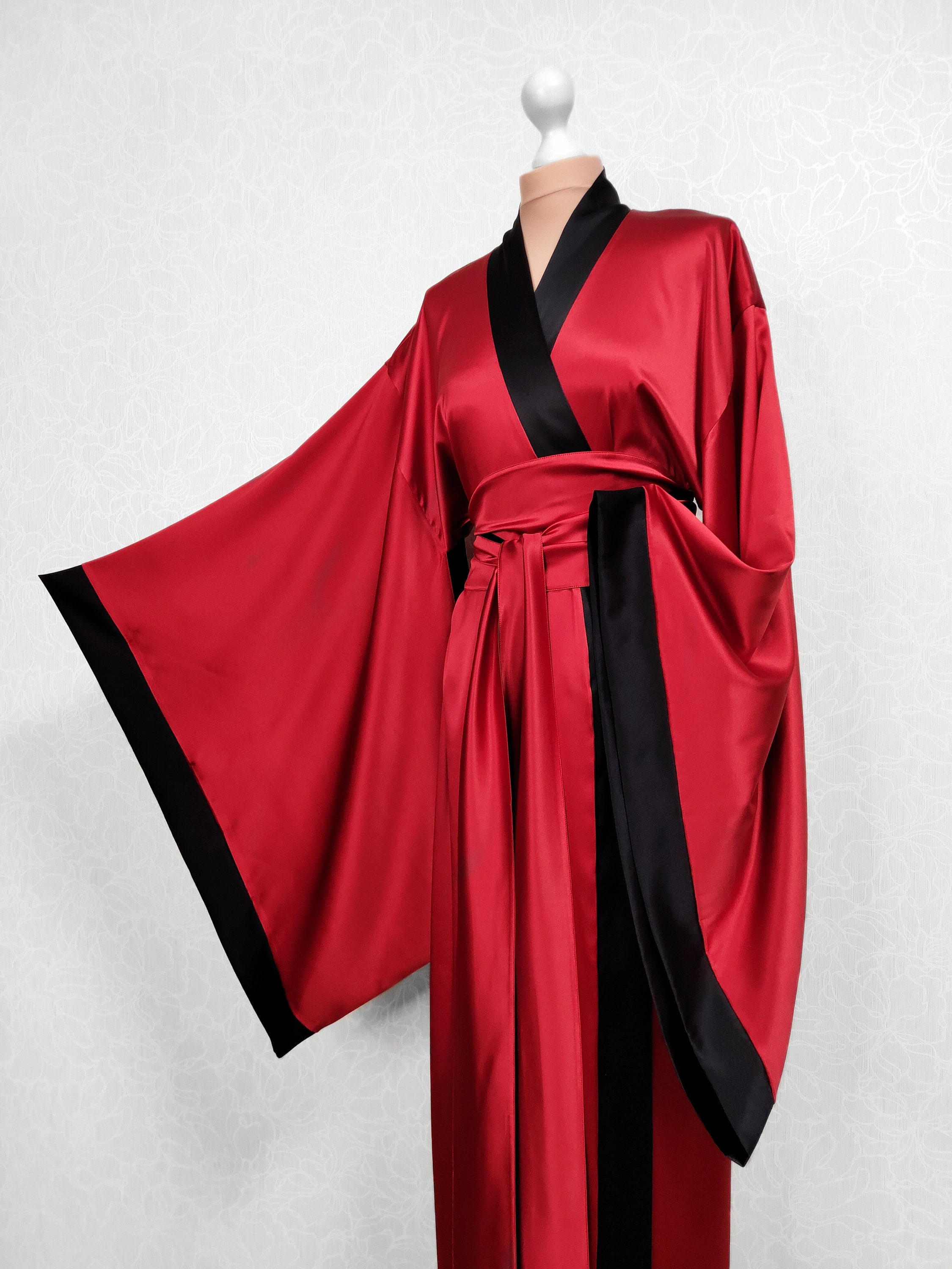 Vintage Satin Kimono Belted Robe Full Length Reversible Size ML Red Purple Gold