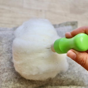 Felting Tool - 3 Needle Felting Tool - Easy to Grip Multi-Needle Tool - Wooden Felting Tool - 3 Felting Needles - Tulip Tool