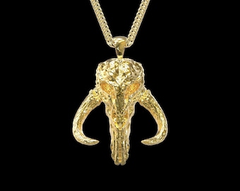 18K Gold Plated Star Wars Mythosaur Skull Pendant Necklace
