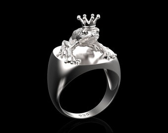 Sterling Silver King Frog Ring, Frog Charm, Silver Frog Jewelry, Lucy Frog Ring, Princess and the Frog, Best Wedding Gift Item, Frog Lover