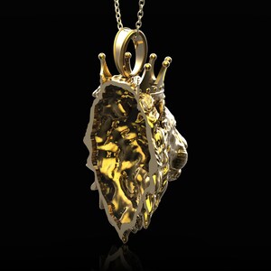 18K White Gold Plated Lion Crown Pae Necklace