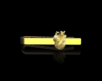 18K Gold überzogene anatomische menschliche Herz Krawattenklammer, gravierte Geschenk für Doktor Heart Tie Bar, Kardiologen Männer Schmuck, Hochzeit Groomsmen Geschenk