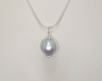 1395  Grey Pearl and Silver Pendant, Bold Pearl Pendant FREE SHIPPING