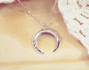 Crescent Moon Necklace, Double Horn, 925 Sterling Silver, Charm Necklace, Moon Jewelry, Layering Necklace, Boho, Half Moon Pendant, Modern