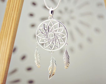Sterling silver DreamCatcher Pendant, Dreamcatcher Necklace, Boho Necklace, Ethnic Pendant with feathers, gift for her, 925 silver jewelry,