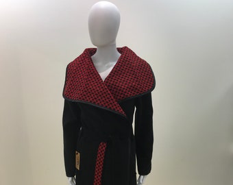 Cappotto reversibile Ankara Duster: giacca con stampa africana in stile italiano