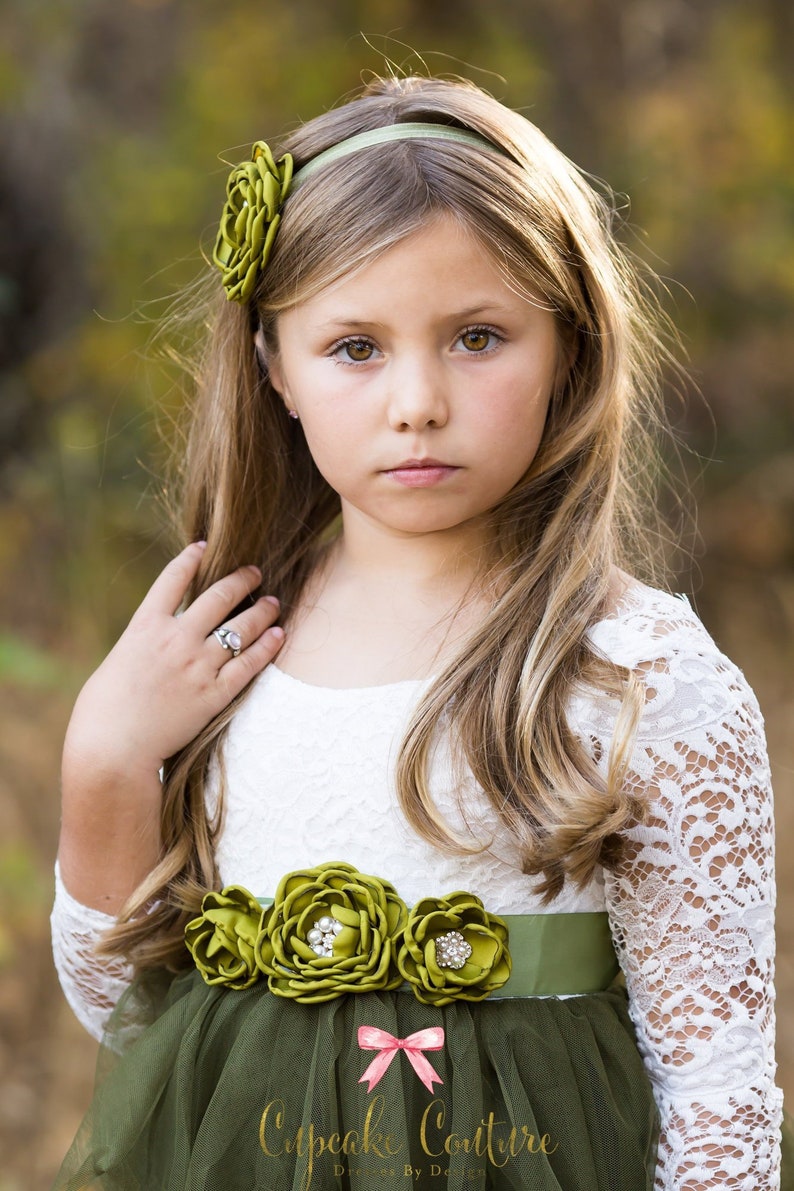 Triple 3 Flower girl belt