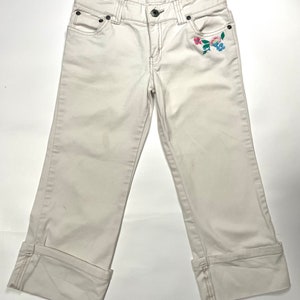 Vintage Y2K White Embroidered Roxy Girl Capris
