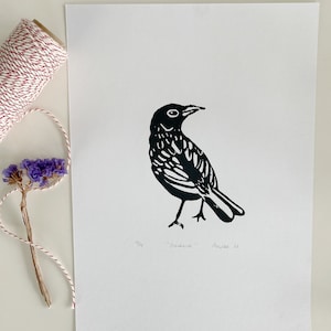 Blackbird/ blackbird - handprinted lino illustration