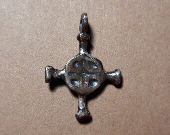 Viking pendant 9-10 th wearable