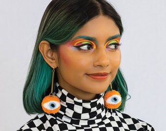 Pendientes pequeños con pompón en forma de ojo de color naranja, pendientes llamativos, pendientes colgantes, pendientes únicos, regalo de cumpleaños, regalo de Navidad, regalo original, joyería