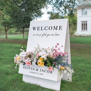 Flower Box Welcome Sign Wedding Welcome Sign Personalized Decor image 3