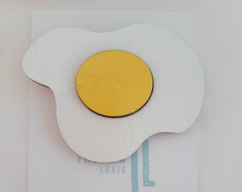 Brooch  fried egg