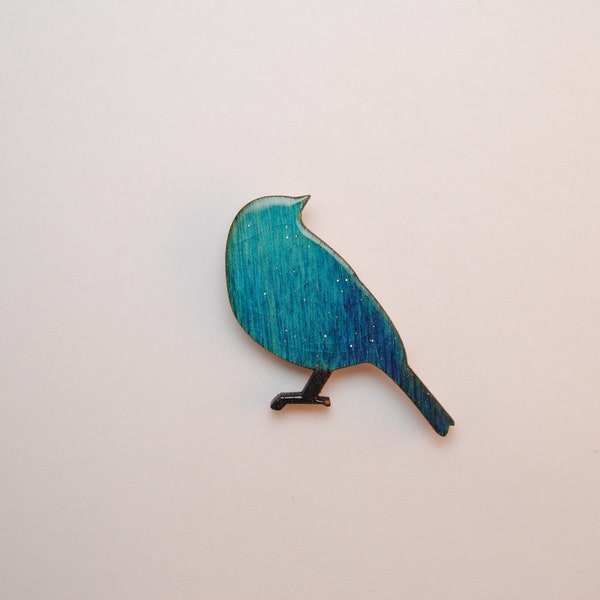Vogel blauwe houten broche, perfect voor een geschenk
