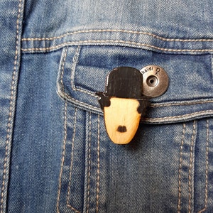 Broche Charlie Chaplin, cadeau pour Noël image 2