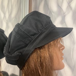 Gorro Newsboy de tela negra con patchwork, 61 cm/24 pulgadas, estilo bohemio, con patchwork, ideal para la moda urbana, estilo Baker Boy extragrande y para otoño.