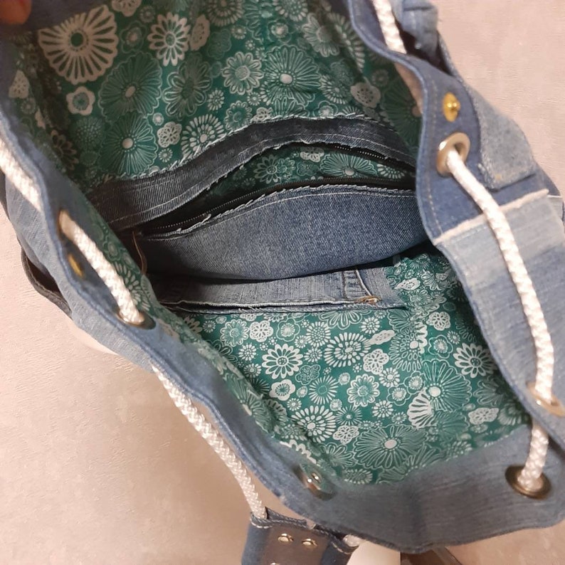 Sac à dos en jean avec cordon de serrage pour l'université, sac à dos urbain en jean pour voyage, grand sac à dos décontracté en jean minable image 10
