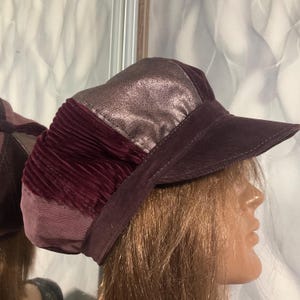 Handgemaakte corduroy krantenverkoperpet 23,8", boho veelkleurige fluwelen hoed 59 cm in street fashion-stijl, katoenen patchwork-hoed met watervaleffect