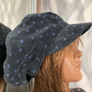 Handgemachte Cord Patchwork Schiebermütze 59 cm, Blaue Samt Mütze im Street Fashion Style, Falls Baumwoll Dreadlocks patchwork Mütze 23,2"