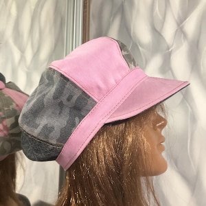 Gorra de estilo newsboy de mezclilla hecha a mano de 23,6", sombrero boho rosa gris de 60 cm de estilo urbano, sombrero de patchwork de algodón para mujer