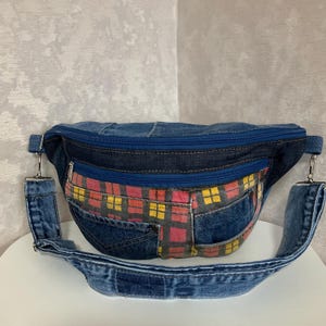 Handmade denim sling backpack, Unisex jean fanny pack. Casual travel chest jean bag. Denim banana purse. Hip bag of shabby jeans