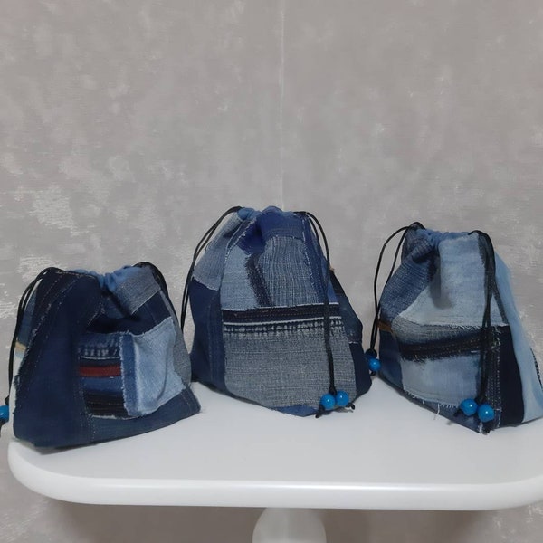 Denim patchwork cosmetic bags, drawstring purses of jeans patches, family set of 3 pieces, handbags of recycled jeans