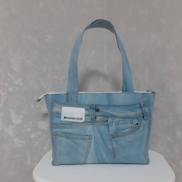 Concealed Carry Bag, Denim hobo bag with hidden carry function, Casual shoulder bag with hidden pocket