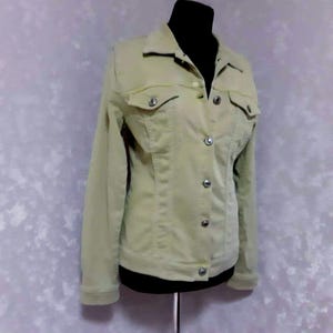 Olive vintage denim jacket size S, Casual denim female jacket with floral embroidery