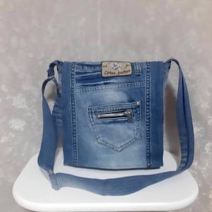 Bolso bandolera vaquero hecho a mano con bandolera ajustable, Bolso cartero vaquero, Bolso bandolera casual unisex de vaqueros, Más modelos