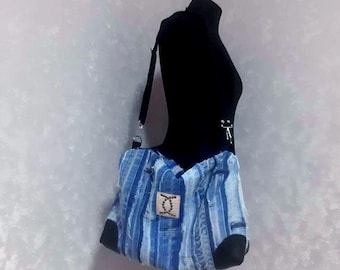 Travel Denim Duffel Bag, Recycled Jeans Weekender Bag, Large Overnight Tote, Distressed Patchwork Shoulder Bag, Beach Tote, Shopping Bag