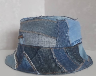 Gorro de mezclilla patchwork hecho a mano de 24&quot;, gorro de mezclilla azul boho de estilo street fashion, gorro de patchwork loco Boro de 60 cm