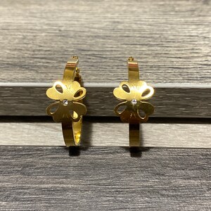 Classic Gold Hoop Earrings - Stainless Steel Large Hoops - Minimalist & Lightweight - Cartilage Hoop - Stylish Arete&quot;