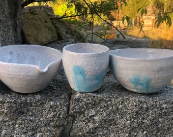 Raku 3-piece set: matcha chawan, yunomi cup, katakuchi bowl