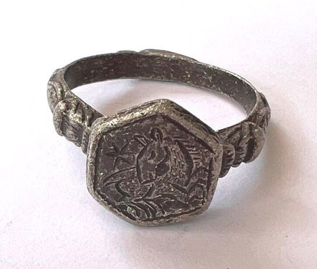 Ancient Medieval Silver Ring With Zoomorphic Animals / 12-13 Century AD ...
