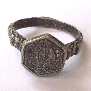 Ancient Medieval silver Ring with zoomorphic animals / 12-13 century AD / 19 mm (US 9)