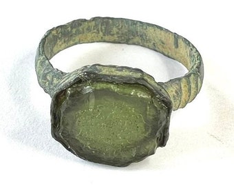 Oude middeleeuwse ring met steen/middeleeuwse ring/vintage ring/oude ring/middeleeuwse sieraden/antieke ring/19,5 mm (US 9 3/4)