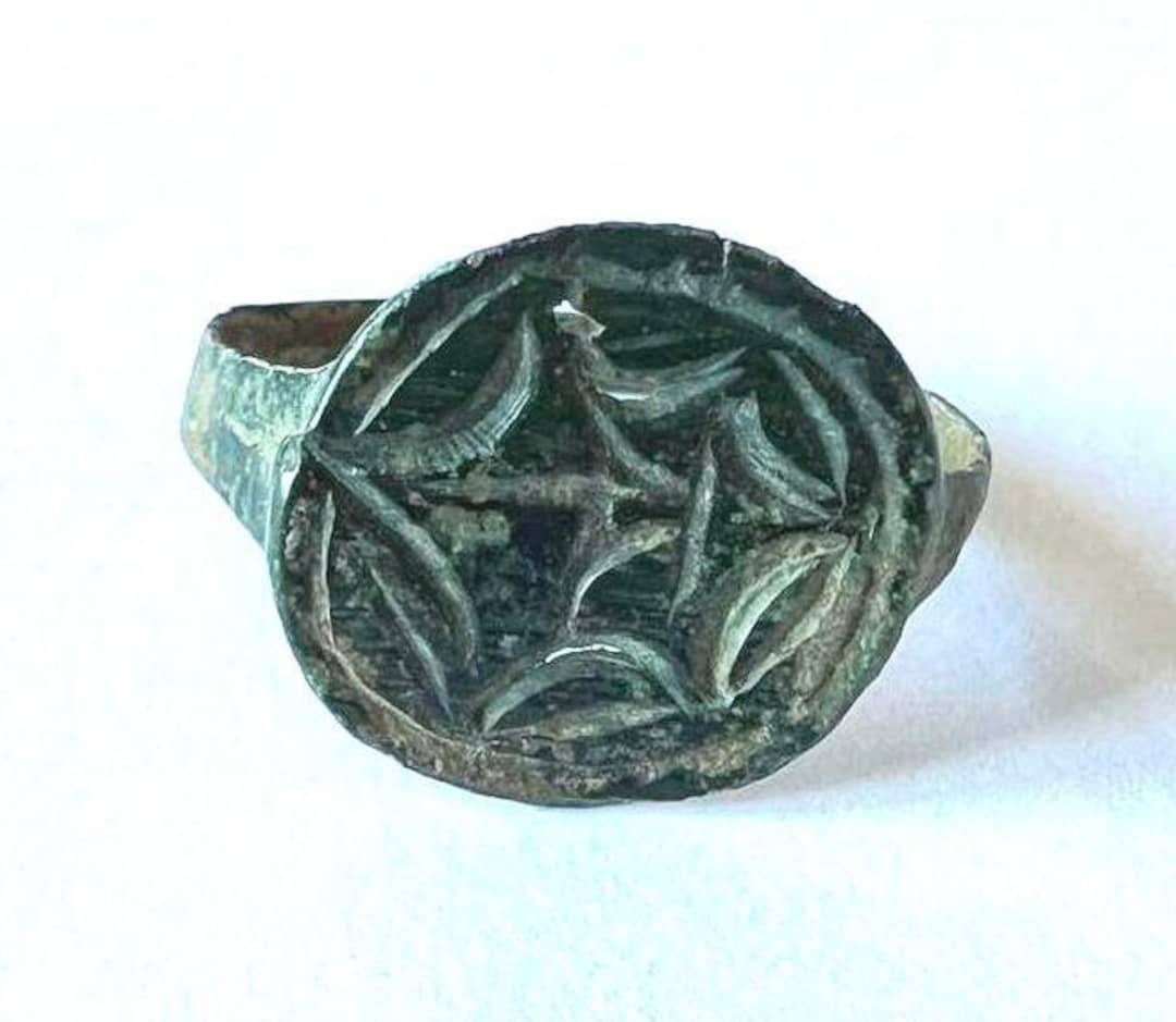 Ancient Medieval Crusaders Ring . Medieval Jewelry. Ancient Jewelry ...