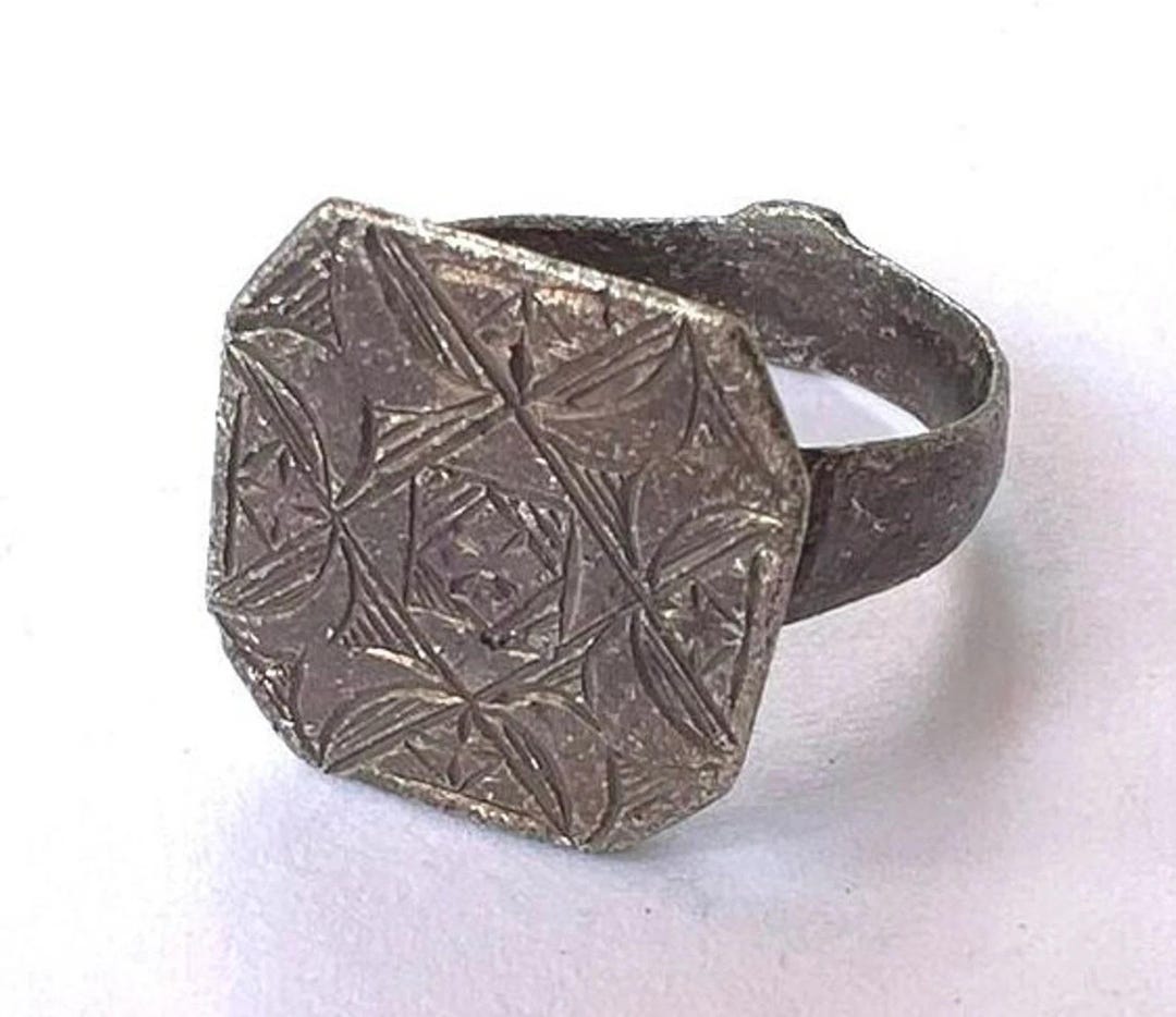 Silver Medieval Crusaders Ring With Symbol in the Middle. Medieval ...