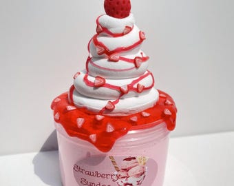 Coupe glacée à la fraise DIY Cloud Creme Slime, produit de jeu sensoriel amusant, extensible et parfumé, toutes les occasions et tous les âges