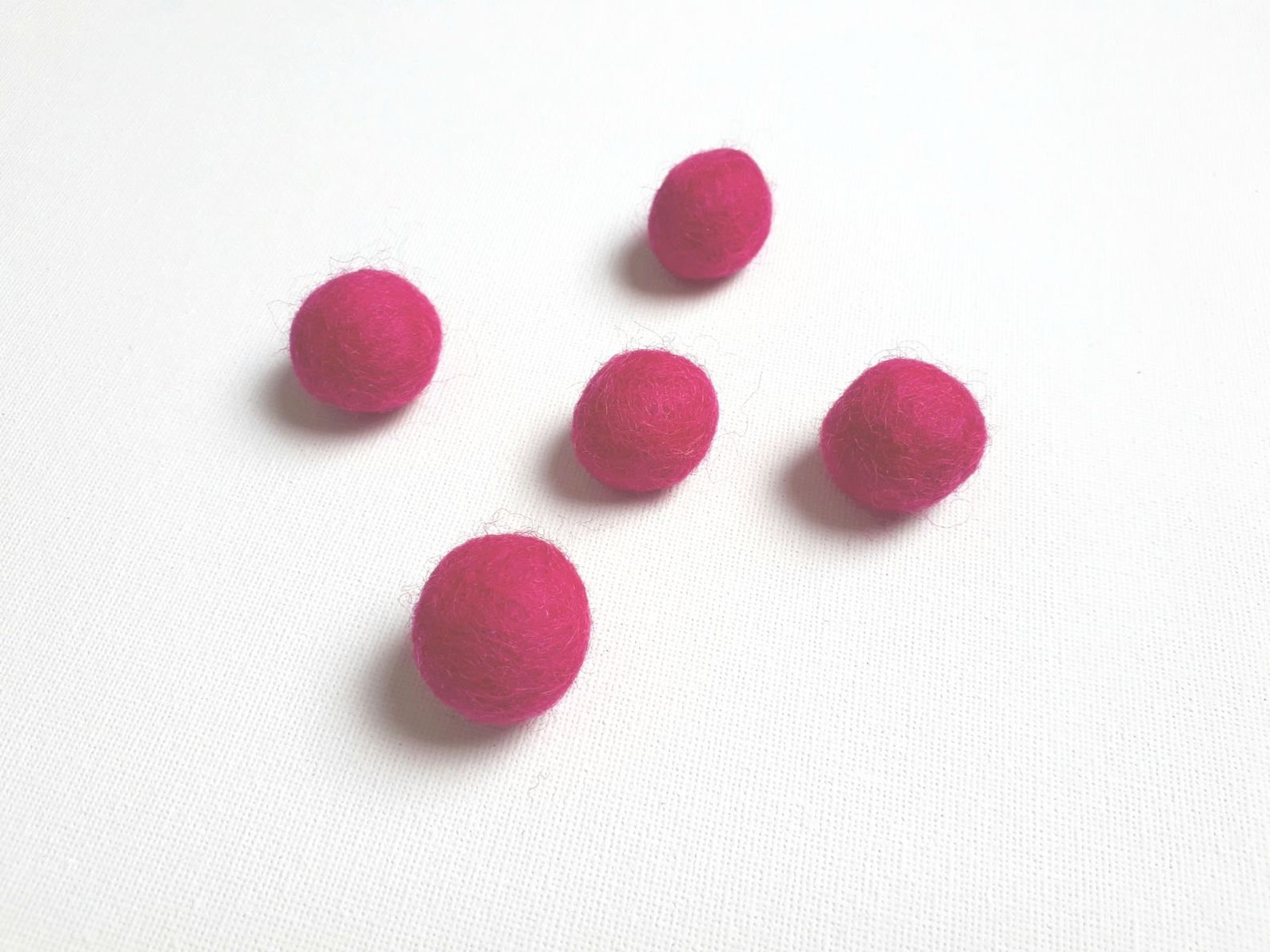 1cm Wool Felt Balls 20 Choose Your Colours Tiny Handmade Etsy