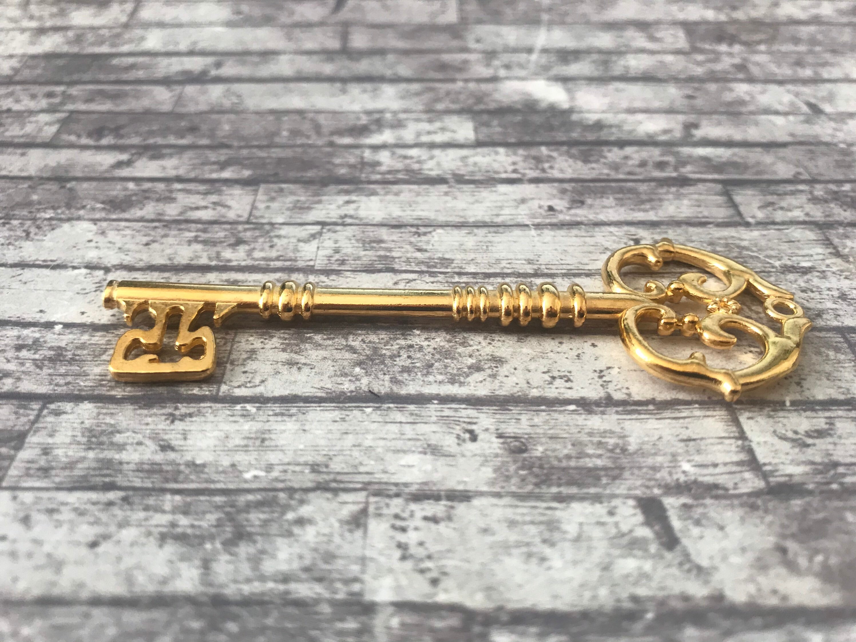 Large Gold Skeleton Keys Santa's Magic Key Bulk Antique Etsy